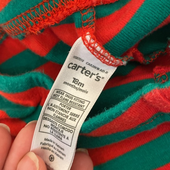 Carter’s 18M Christmas Sleeper Set - Picture 6 of 8